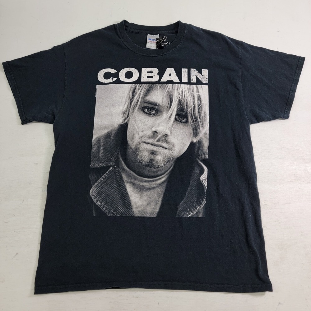 Kurt Cobain ~ Nirvana ~ 2015 The End Of Music T-Shirt Mens Sz L EUC‎ Rare!